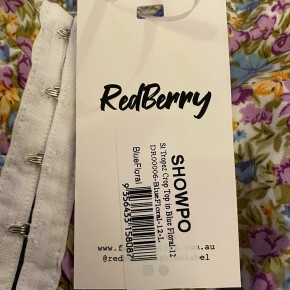 Showpo RedBerry St Tropez Crop Top in Blue Floral - Picture 8 of 10